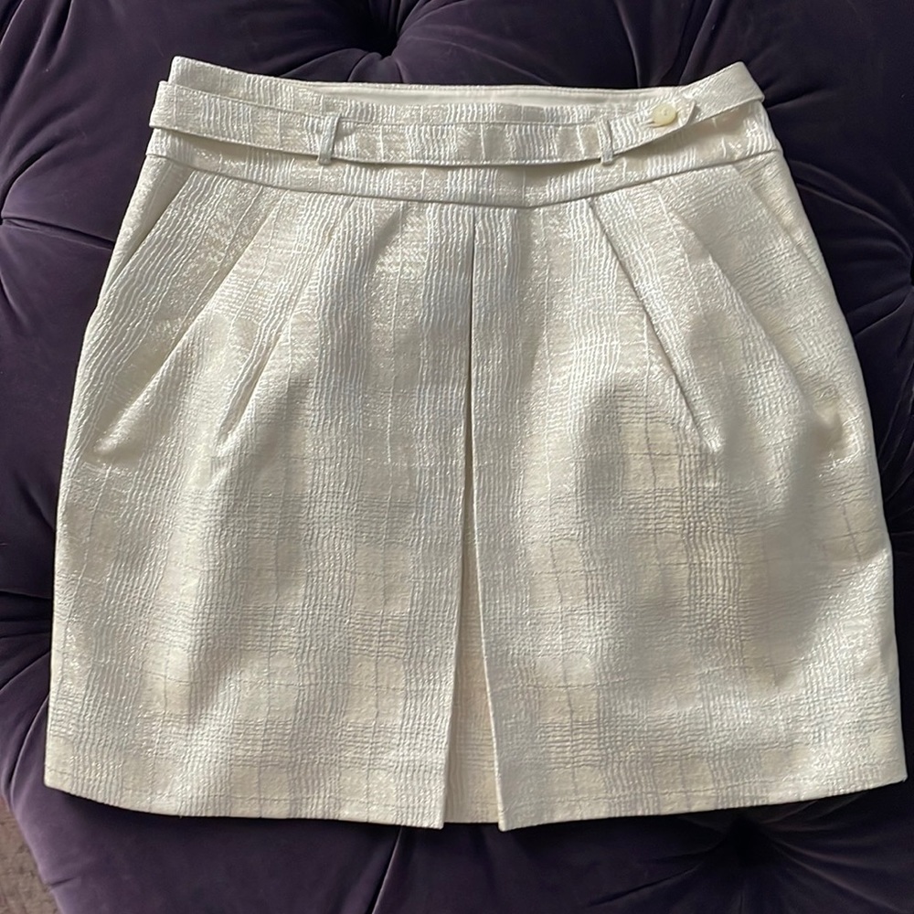 Club Monaco White with Silver Shimmer Mini Skirt